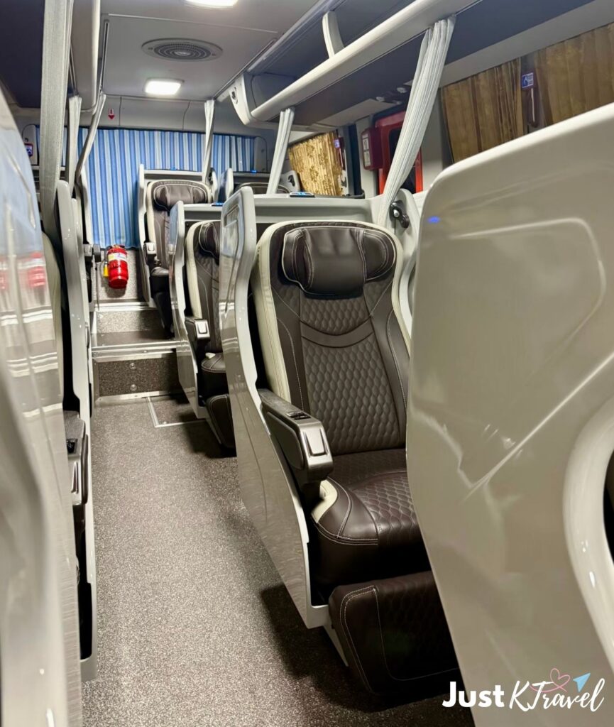 Airport limousine bus from Incheon International Airport to Busan with comfortable seats