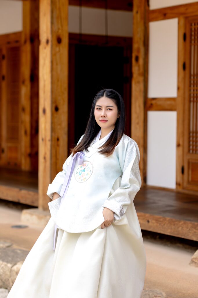 JustKTravel is a travel blog focused on sharing festival updates, travel guides, accommodation recommendations, and activity ideas to help travelers experience Korea more easily.