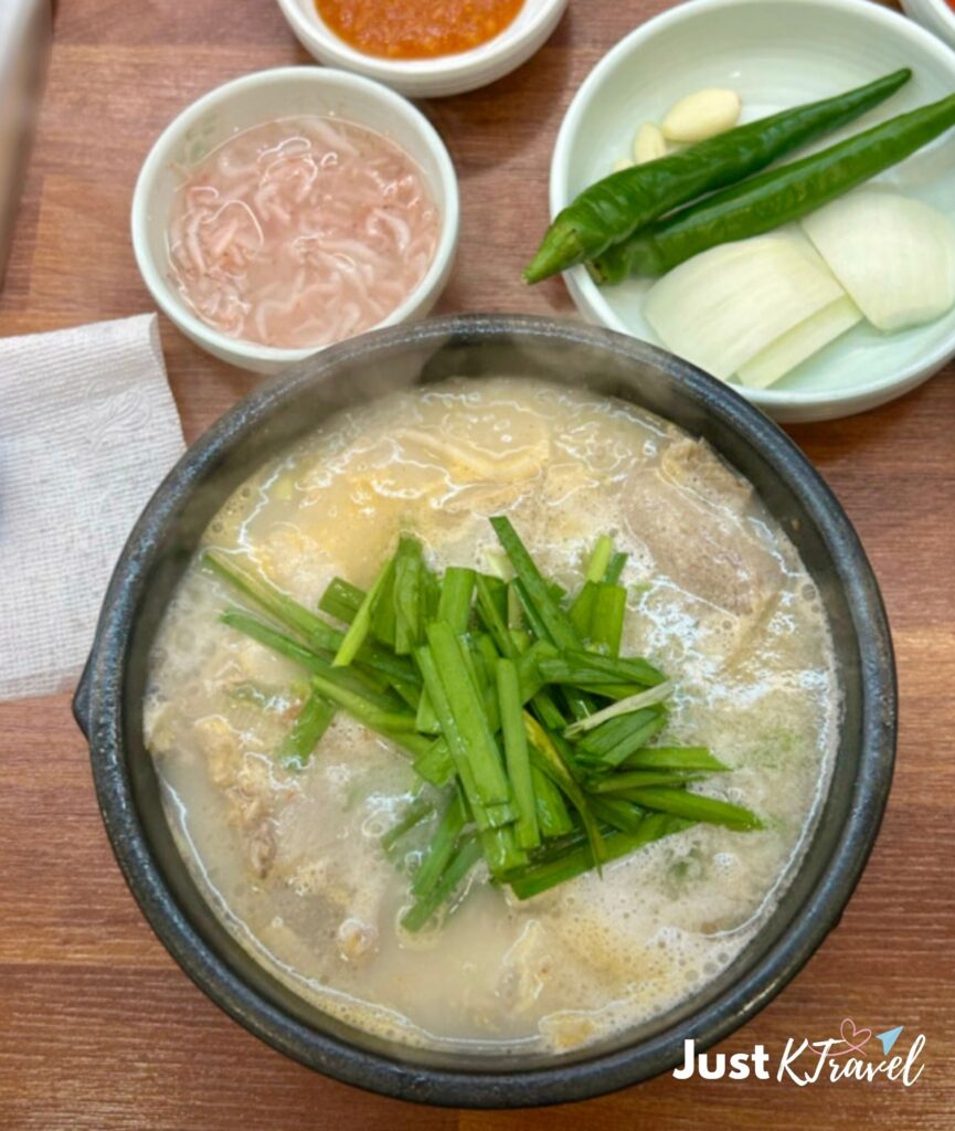 Busan Tobagi Dwaeji Gukbap pork soup rice restaurant