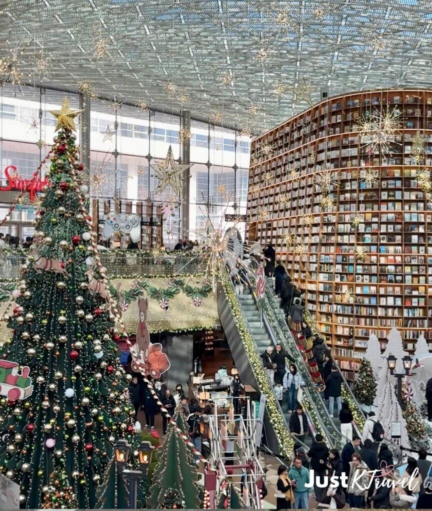 Starfield Library Christmas decorations at COEX Mall in Seoul